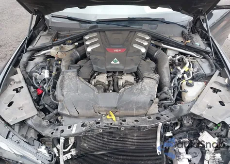 2017 Alfa Romeo Giulia Quadrifoglio Rwd из США, поврежденный, VIN ZARFAEAV3H7532849